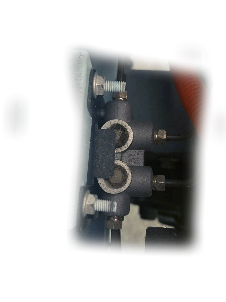 [brake-valve-front-rear-splitter] Brake Valve Front Rear Splitter