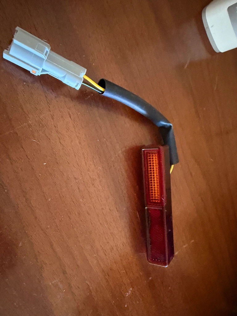 [side-market-light-9f71] Side market light